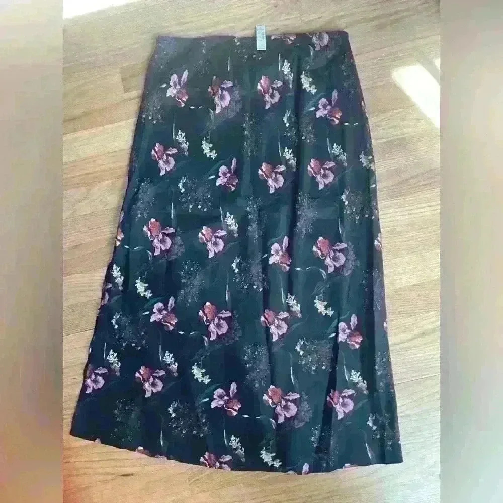 NWT The Layton Midi Slip Skirt in Floral Cupro-Blend Size 10 Sold out on website - Picture 7 of 8